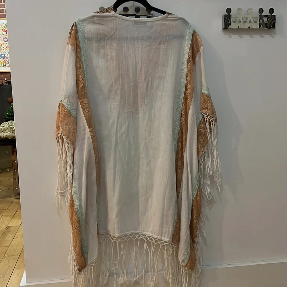Fleur de Pirate Embroidered Caftan OS - Picture 10 of 14